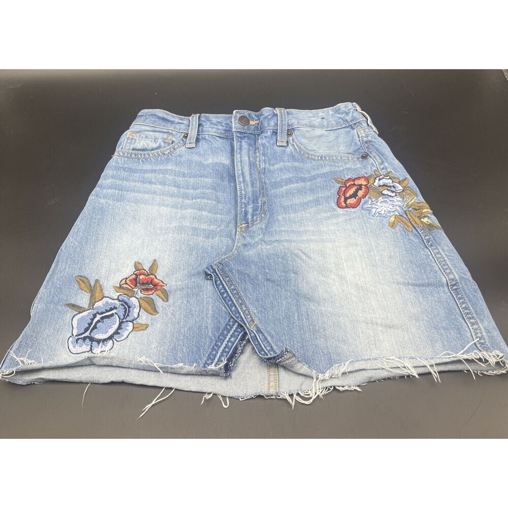 ABERCROMBIE & FITCH Denim Skirt Women's 4/W 27 Blue Embroidered Floral Frayed‎